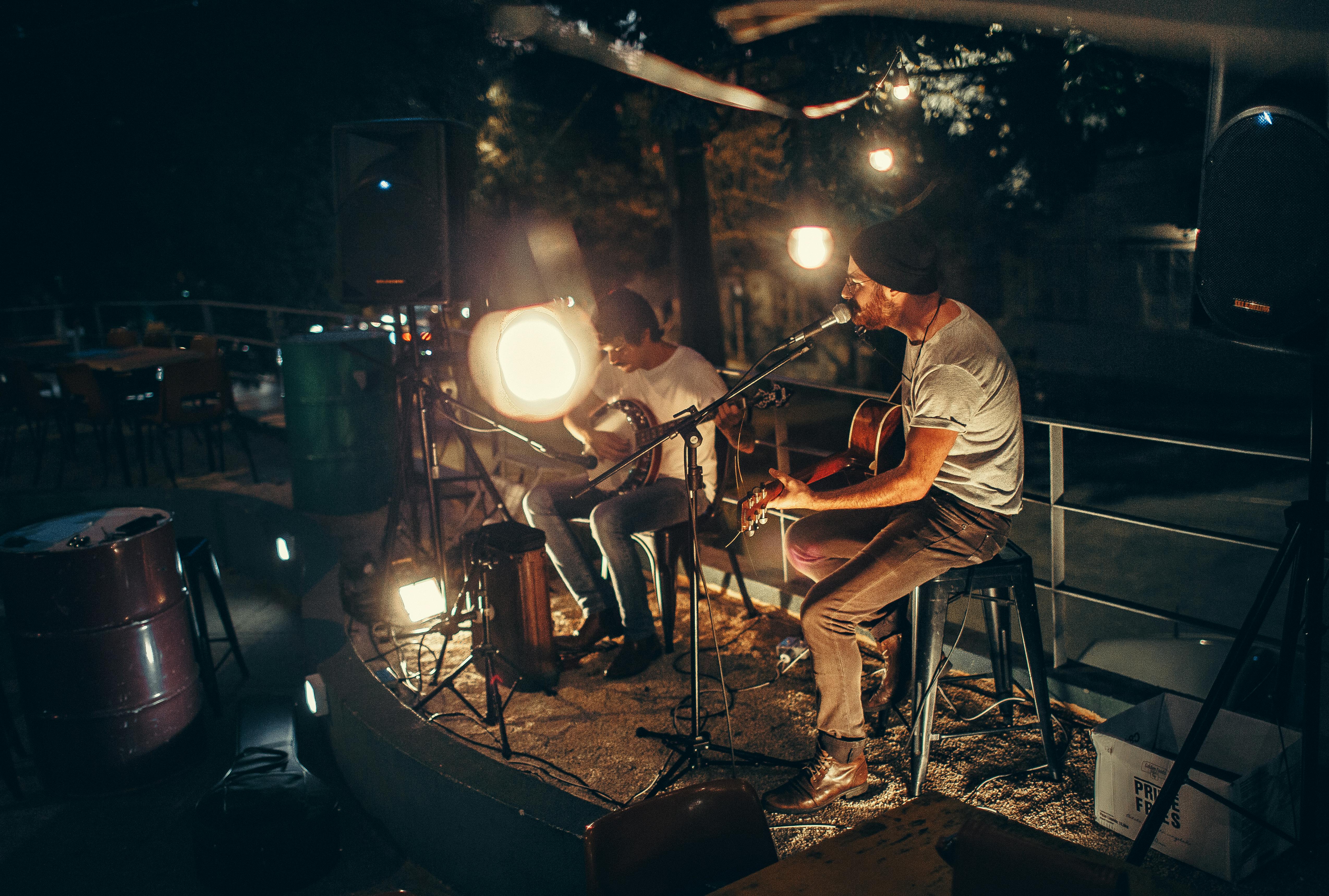 Acoustic duo performing